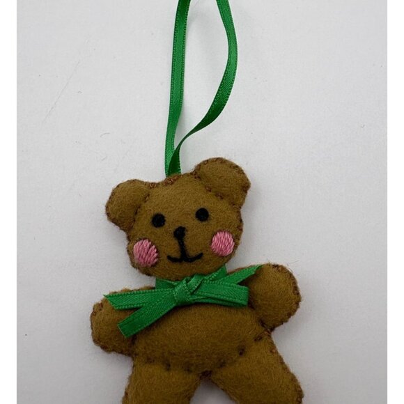 Gingerbread Bear Christmas Ornament Handmade Felt Green Bow Vintage - Picture 6 of 6